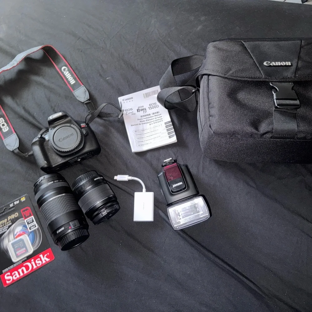 Canon EOS Rebel T7 DSLR Video retro lens kit with EF-S 18-55mm and EF 75-300mm